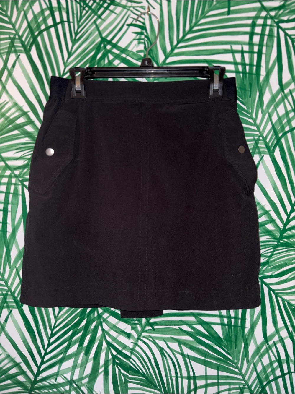 Athleta Women’s Black Athletic Vienna Cargo Skort with Back Pockets